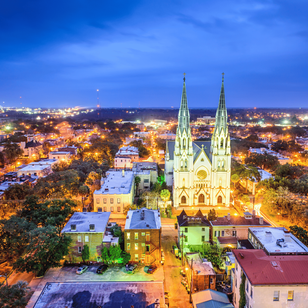 Image of Savannah GA during the holidays that could represent ways to maintain sobriety.